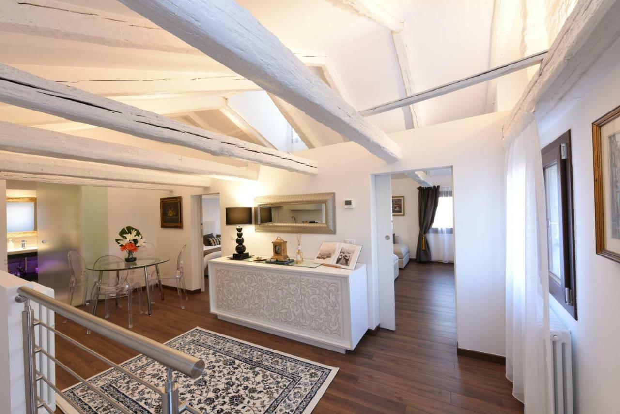 Sweet Apartment Frari Венеция Екстериор снимка
